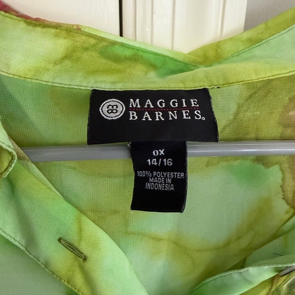 Maggie Barnes Light Green Floral Button-Down Blouse with Pink Accents - Picture 3 of 6